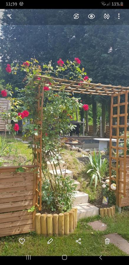 Apartment Gartenblick Neunkirchen  Bagian luar foto
